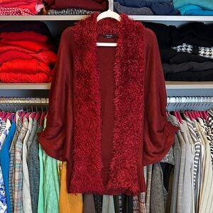 Vertigo burgundy faux fur dolman sleeve open front cardigan size S